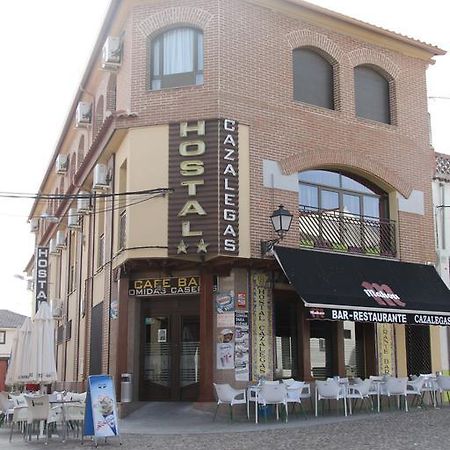 Hostal Cazalegas Exteriér fotografie